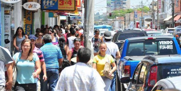 Em janeiro, as vendas no varejo recuaram 1,5% no Brasil, na comparação com dezembro de 2015. Seis das oito atividades pesquisadas apresentaram variação negativa.