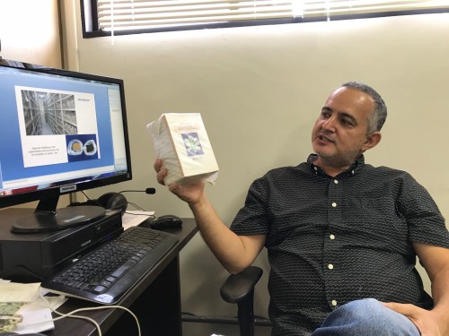 Marcos Faria é o inventor da TEV – Tecnologia Embrapa de Vida-de-prateleira. (Foto: Irene Santana).