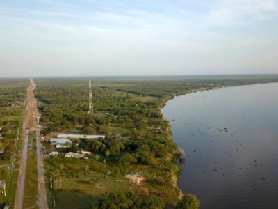 Imagem aérea do local onde será construída a ponte. (Foto: Divulgação)
