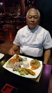Empresário Antonio Utida cuida pessoalmente do preparo dos pratos servidos no restaurante (Foto:Divulgação)