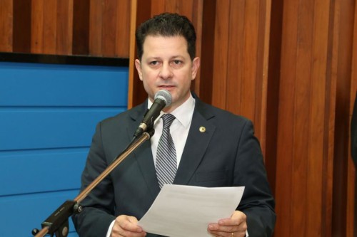 Deputado Renato Câmara é o propositor da audiência pública que vai discutir o fortalecimento e preservação dos guavirais e o aproveitamento comercial do fruto pela agricultura familiar. (Foto: Toninho Souza).